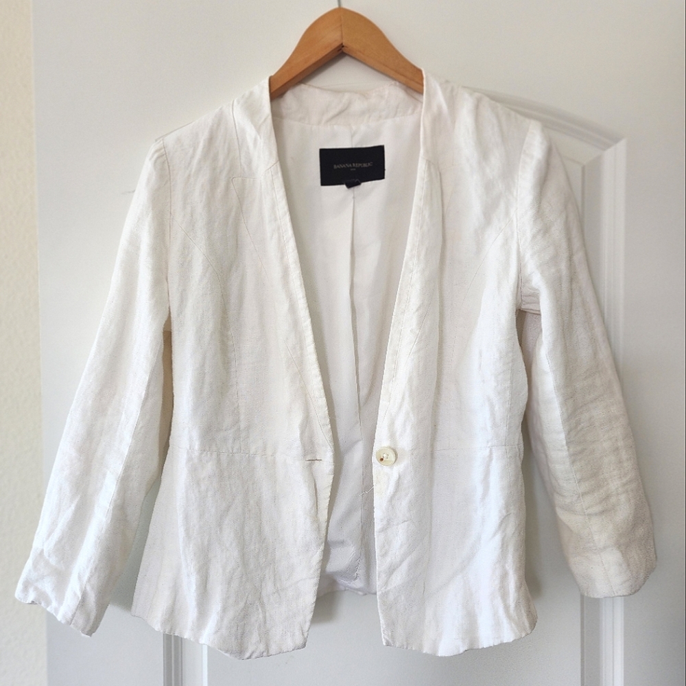 Banana Republic white linen jacket